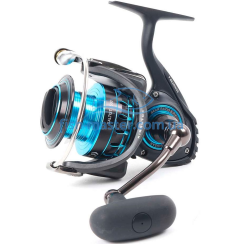 Катушка Daiwa Saltist 2500