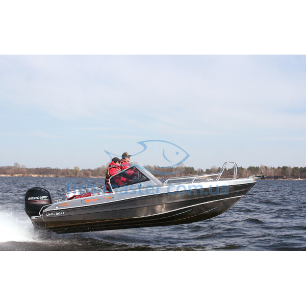 Човен UMS (TUNA) 550 DC AL