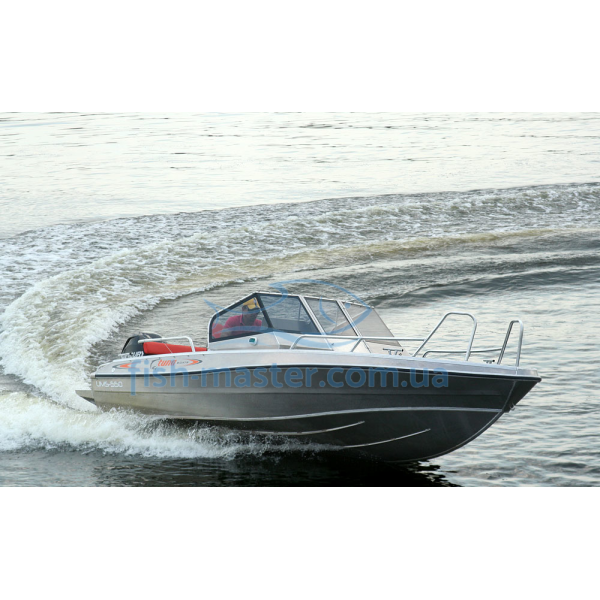 Човен UMS (TUNA) 550 DC AL