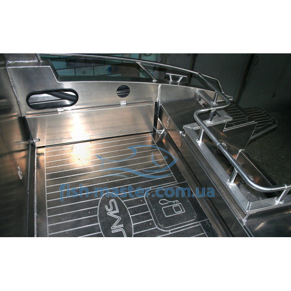 UMS (TUNA) 865 CABIN boat