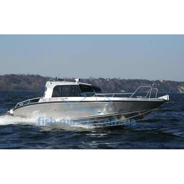UMS (TUNA) 865 CABIN boat