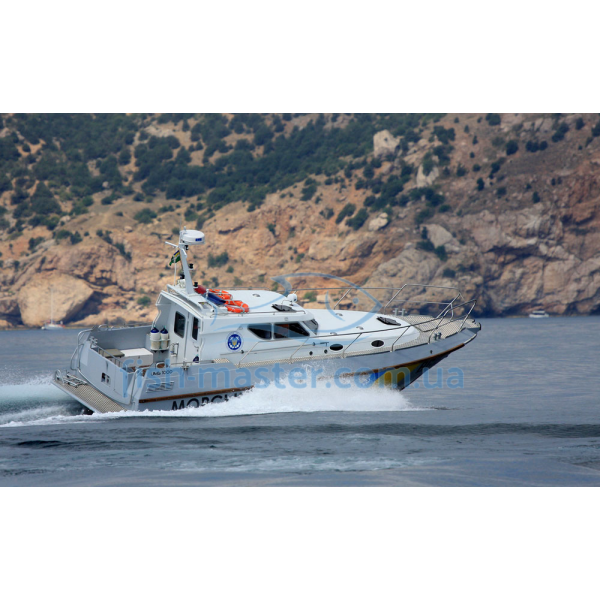 Катер UMS PATROL 1000