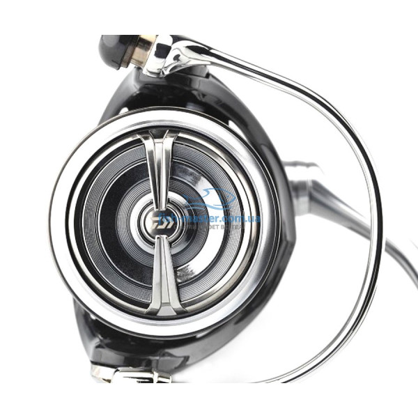 Катушка Daiwa 18 EXIST G LT 4000D-C