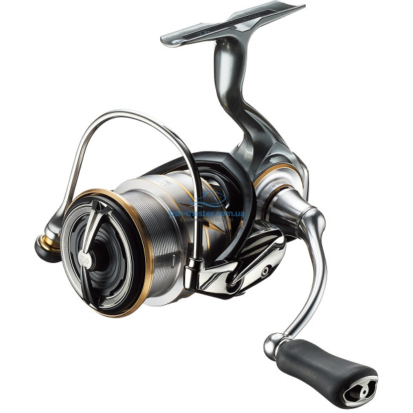 Reel Daiwa 20 Luvias FC LT 4000-C