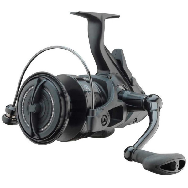 Daiwa 24 Emblem BR 14000 reel + spare spool