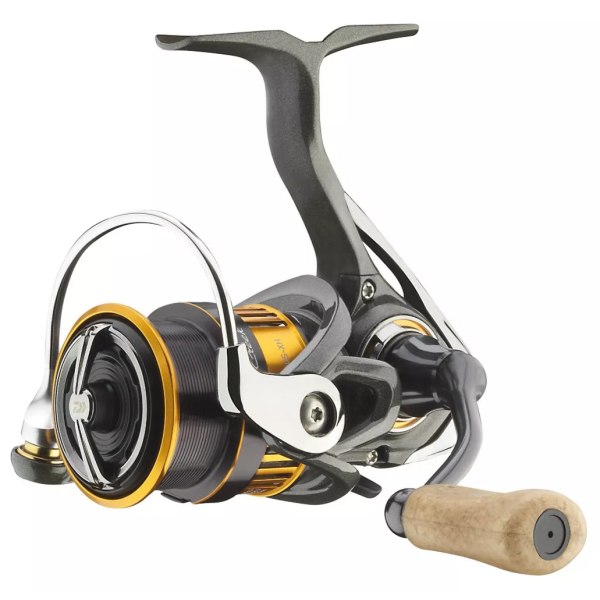 Катушка Daiwa 22 Silvercreek X LT 2000S-XH