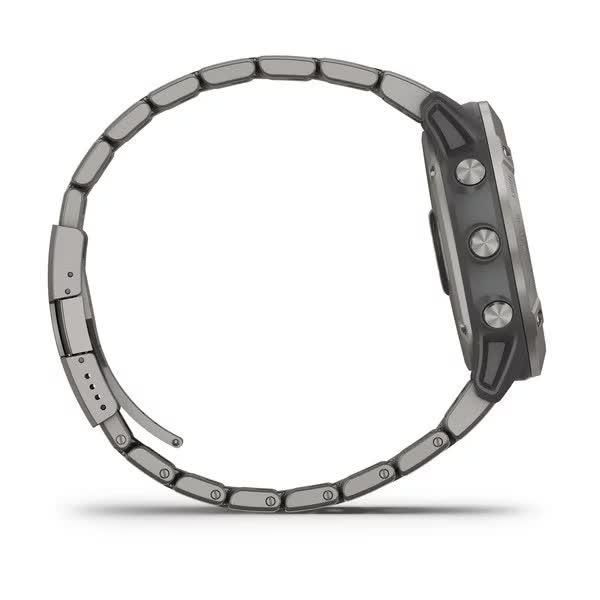 Garmin Fenix ​​6X Pro Solar Smartwatch in Titanium Silver with a Titanium Strap