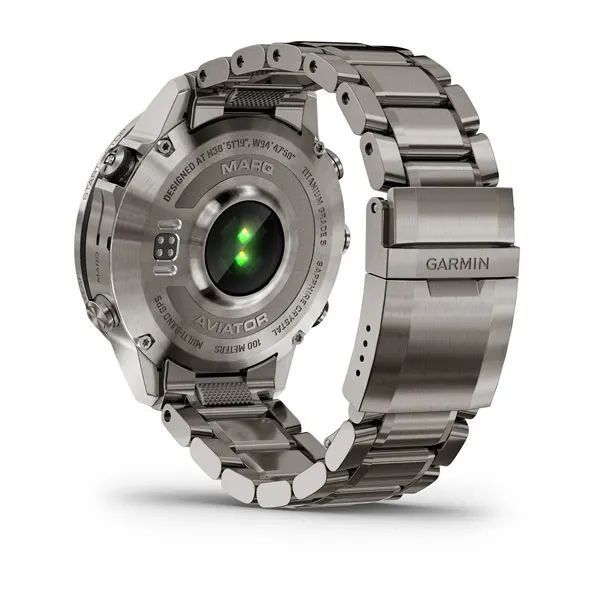 Смарт-часы Garmin MARQ Aviator (Gen 2)