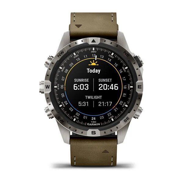 Смарт-часы Garmin MARQ Adventurer (Gen 2)