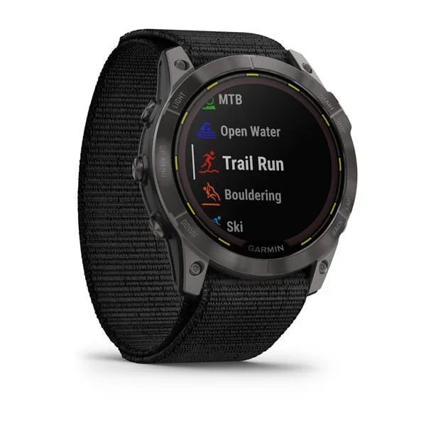 Смарт-годинник Garmin Enduro 2 із чорним нейлоновим ремінцем