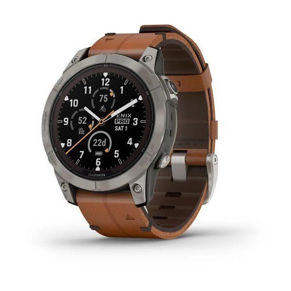 Garmin Fenix ​​7 Pro Smartwatch - Sapphire Solar Edition - Titanium Case with Chestnut Leather Strap