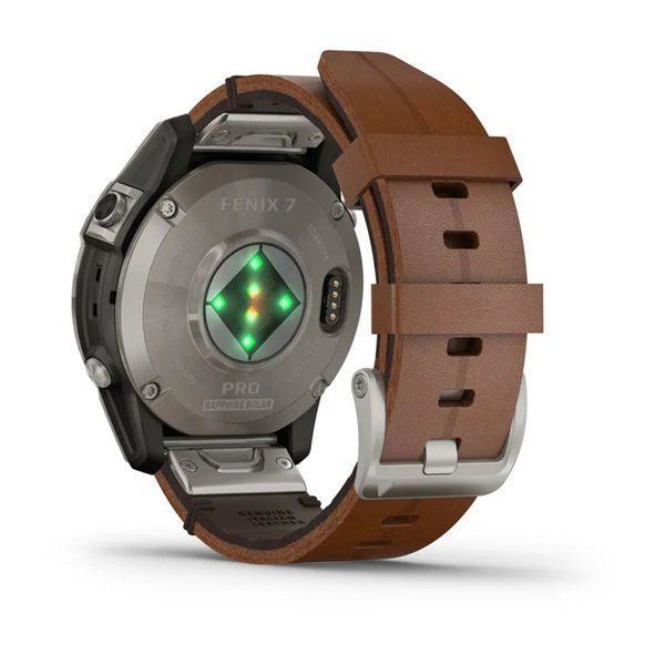 Garmin Fenix ​​7 Pro Smartwatch - Sapphire Solar Edition - Titanium Case with Chestnut Leather Strap