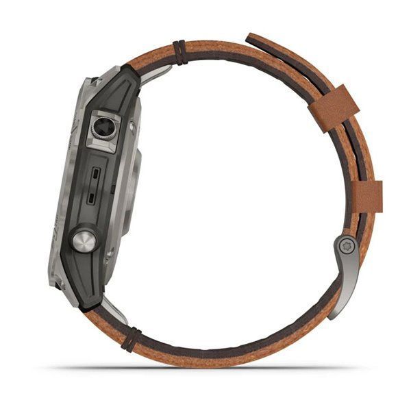 Garmin Fenix ​​7 Pro Smartwatch - Sapphire Solar Edition - Titanium Case with Chestnut Leather Strap