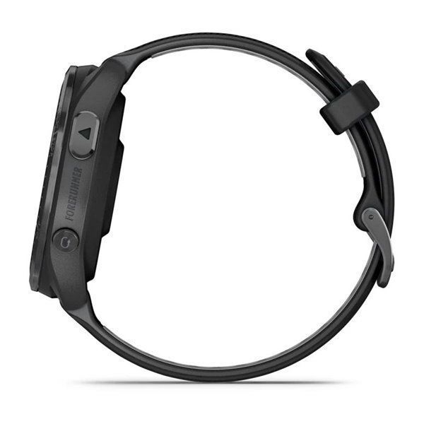 Смарт-годинник Garmin Forerunner 965 з карбоново-сірим титановим безелем, чорним корпусом та чорно-сірим силіконовим ремінцем