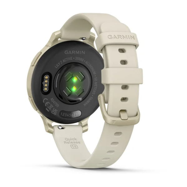 Смарт-годинник Garmin Lily 2 Active у кольорі місячне золото з силіконовим ремінцем кольору слонової кістки