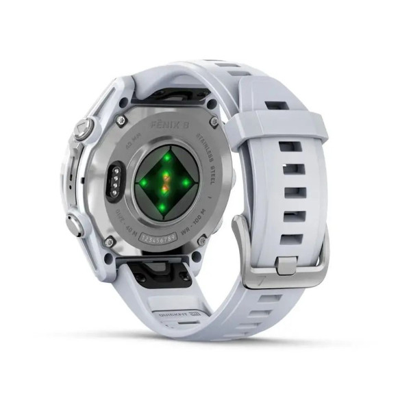 Смарт-часы Garmin Fenix 8 – 43 мм, AMOLED, серебристые с силиконовым ремешком цвета белый камень