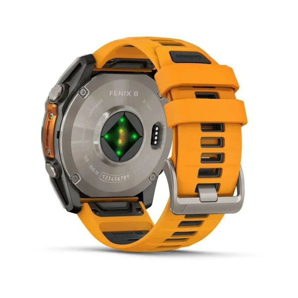 Смарт-часы Garmin Fenix 8 – 51 мм, AMOLED Sapphire, титан с силиконовым ремешком цвета Spark Orange/Graphite