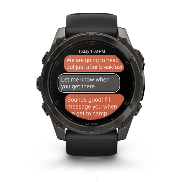 Смарт-часы Garmin Fenix 8 – 51 мм, AMOLED Sapphire, титан с DLC-покрытием Carbon Gray и силиконовым ремешком черного/серого цвета