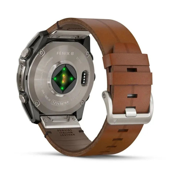 Смарт-часы Garmin Fenix 8 – 51 мм, AMOLED Sapphire, титан с DLC-покрытием Carbon Gray и каштановым кожаным ремешком