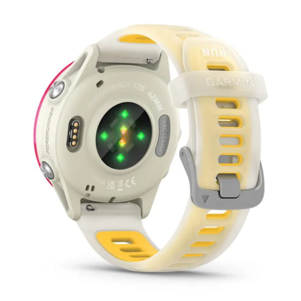 Смарт-часы Garmin Forerunner 570 (42 мм), малиновый алюминиевый безель с ремешком цвета слоновой кости/манго