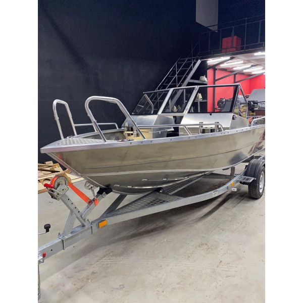 Boat UMS 485 DC AL