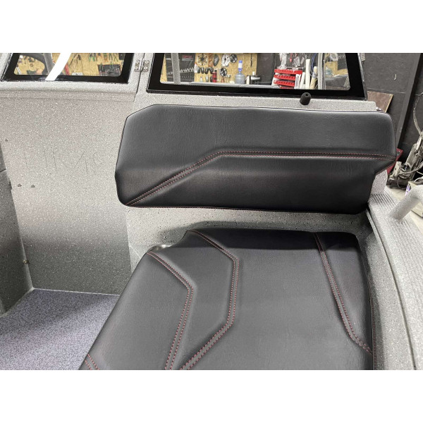 Лодка UMS 485 DC AL №320