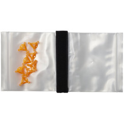 Savage Gear Flip Wallet Rig and Lure 8 Pack and 8 Treble Hook Protectors