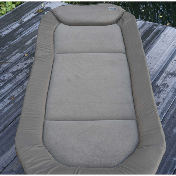 Розкладачка Avid Carp Benchmark Lite Memory Foam Bed