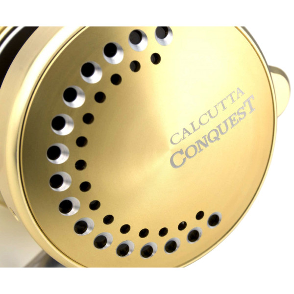 Shimano Calcutta Conquest 301A Reel