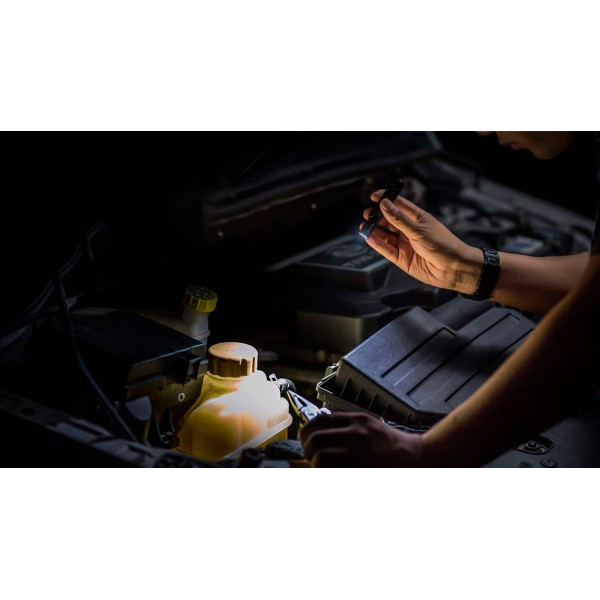 Olight I3T EOS Black Flashlight