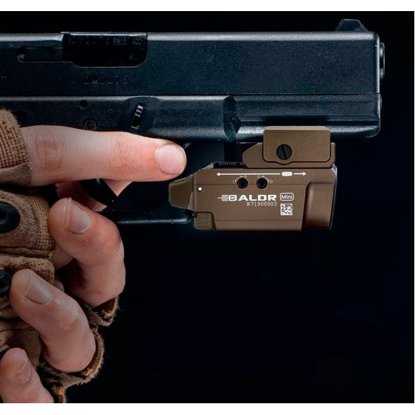 Ліхтар із ЛЦУ Olight Baldr Mini Desert Tan. Зелений ЛЦУ