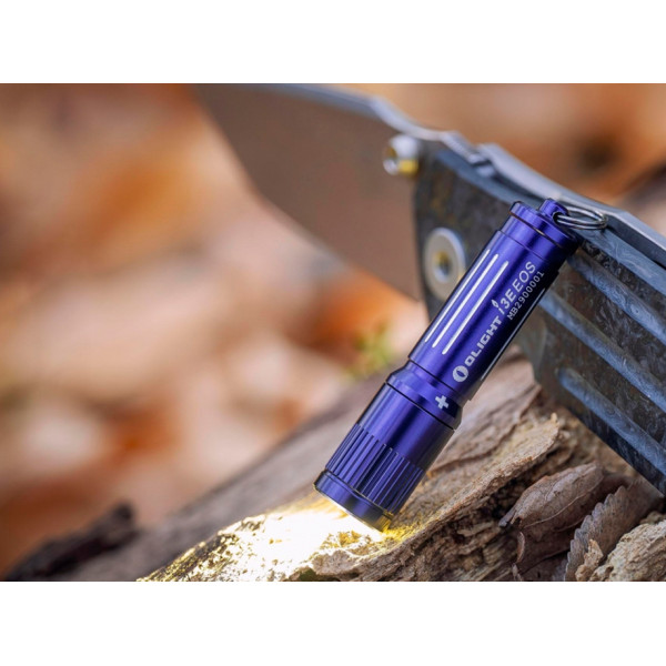 Ліхтар-брелок Olight I3E EOS. Regal blue