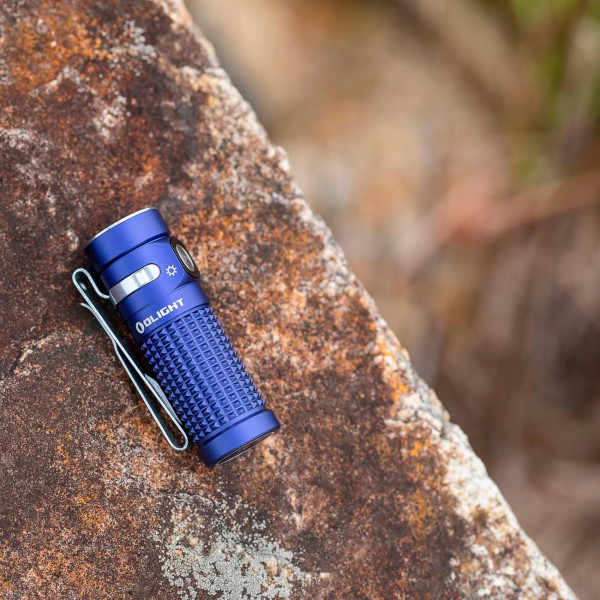 Olight Baton 4 Premium Regal Blue Flashlight
