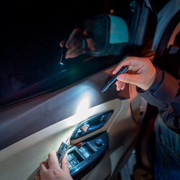 Olight I3T 2 EOS Black Flashlight