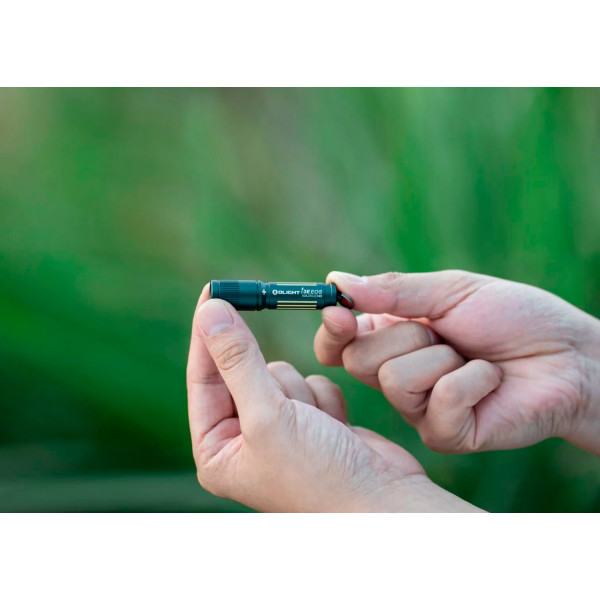 Olight I3E EOS Dream Blue Keychain Flashlight