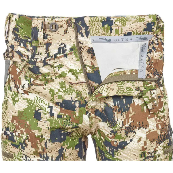 Sitka Gear Traverse Pants. 30R. Optifade Subalpine