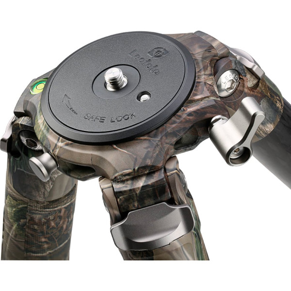 Leofoto LM-365C Shooting Tripod. Camouflage color.