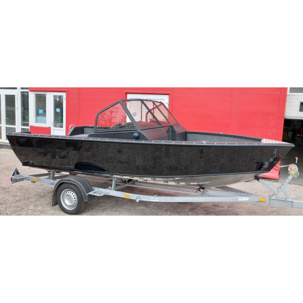 Лодка алюминиевая POWERBOAT 470