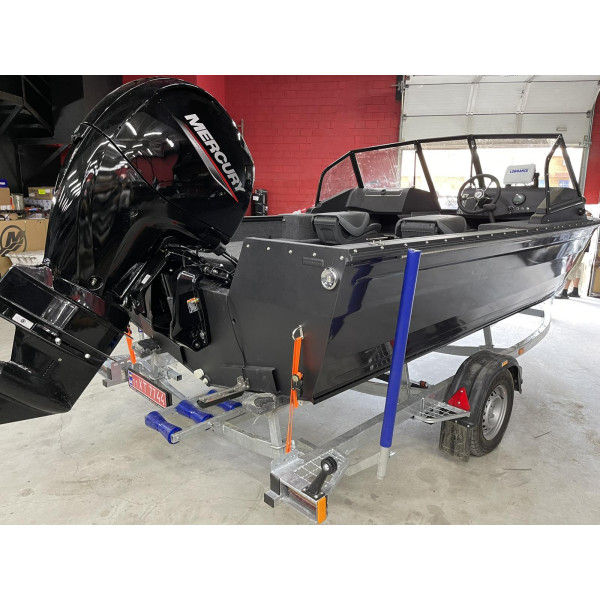 Човен алюмінієвий POWERBOAT 525 №420