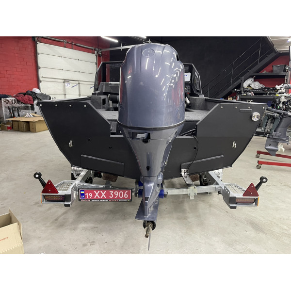 Aluminum boat Powerboat 525 No. 620