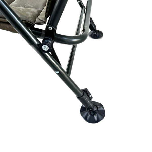 Крісло Eclipse Dyscover 1010-L складане підлокітниками та регулюванням нахилу, олива+чохол